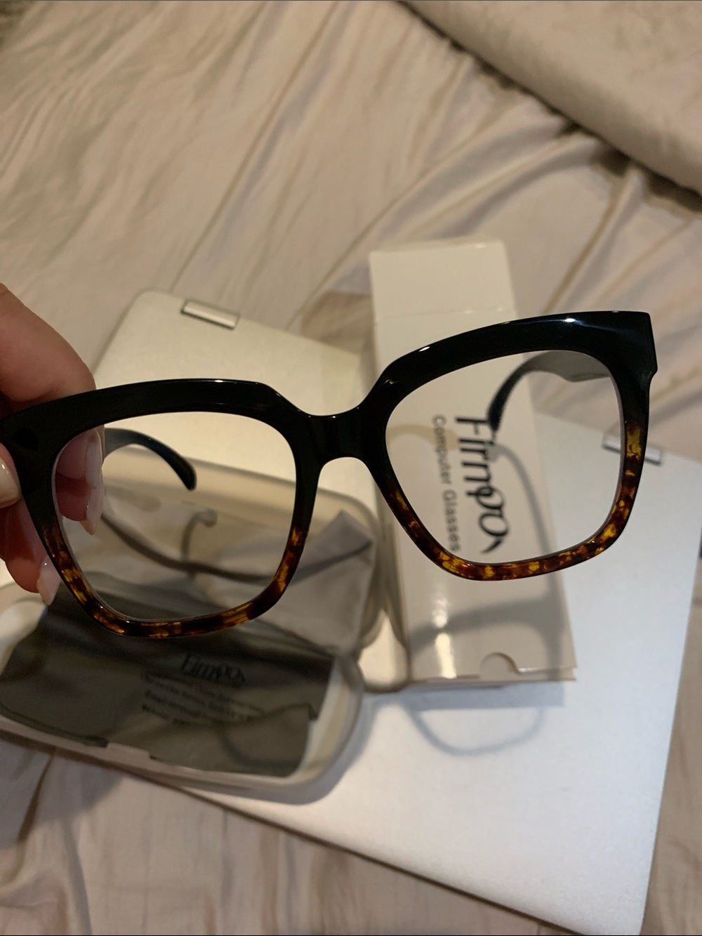 Blue Light Blocking Computer Glasses in Tortoiseshell/Black- unisex